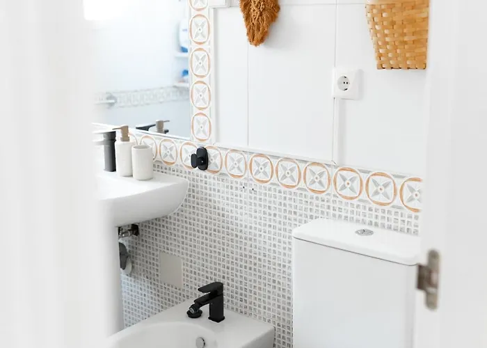 Charming With Sea View Apartament *